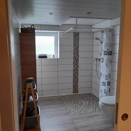 Am Fussweg Zur Therme Apartment *